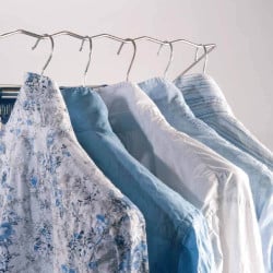 Étendoir à linge inox avec porte cintres (3)