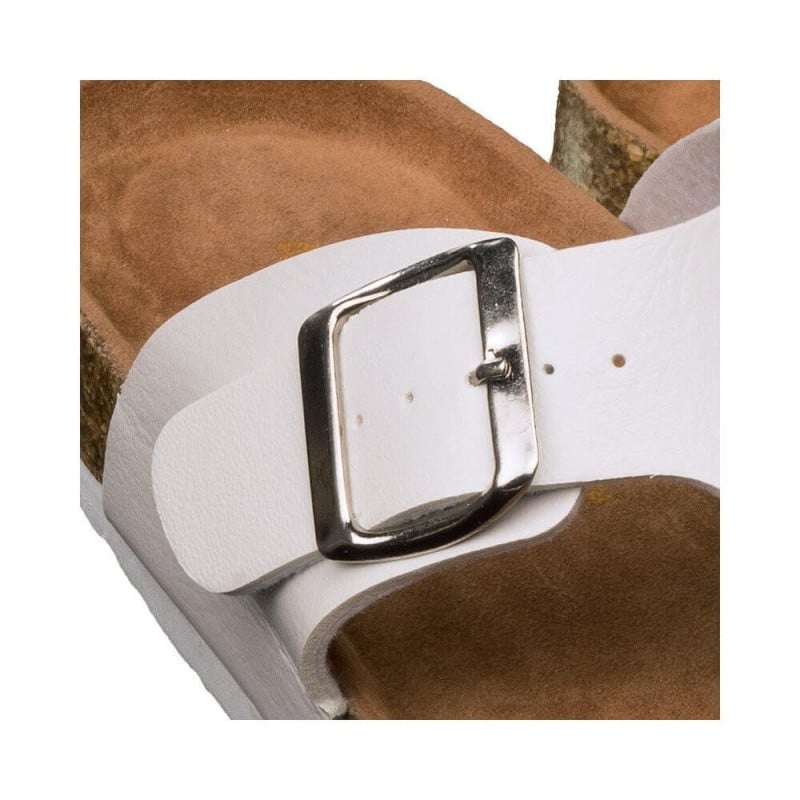 Sandales blanches (1)