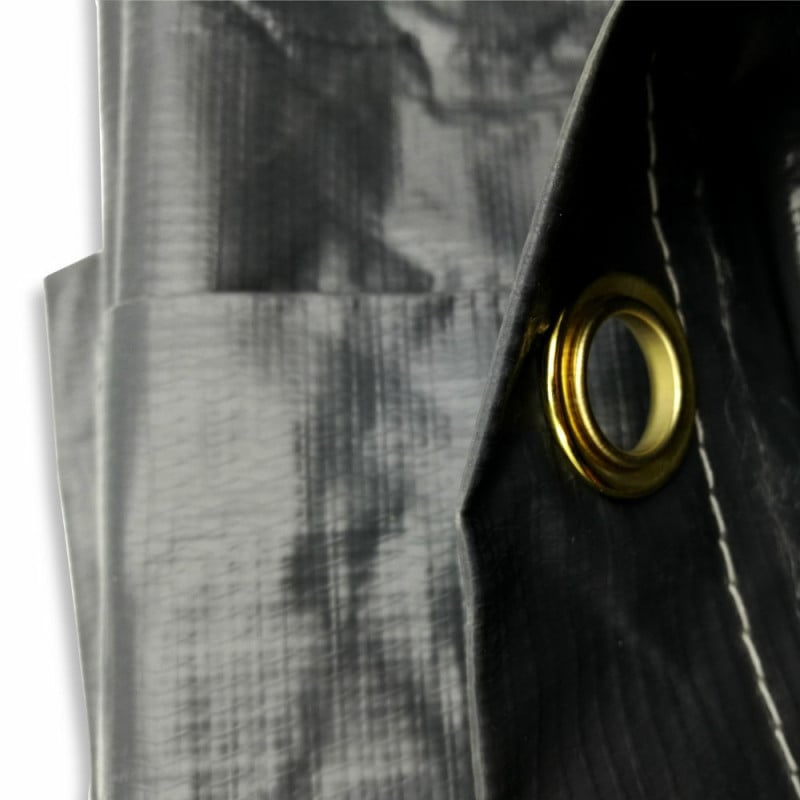 Bâche remorque avec rebord (3)