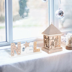 Mot décoratif "Noël" en bois à poser (1)
