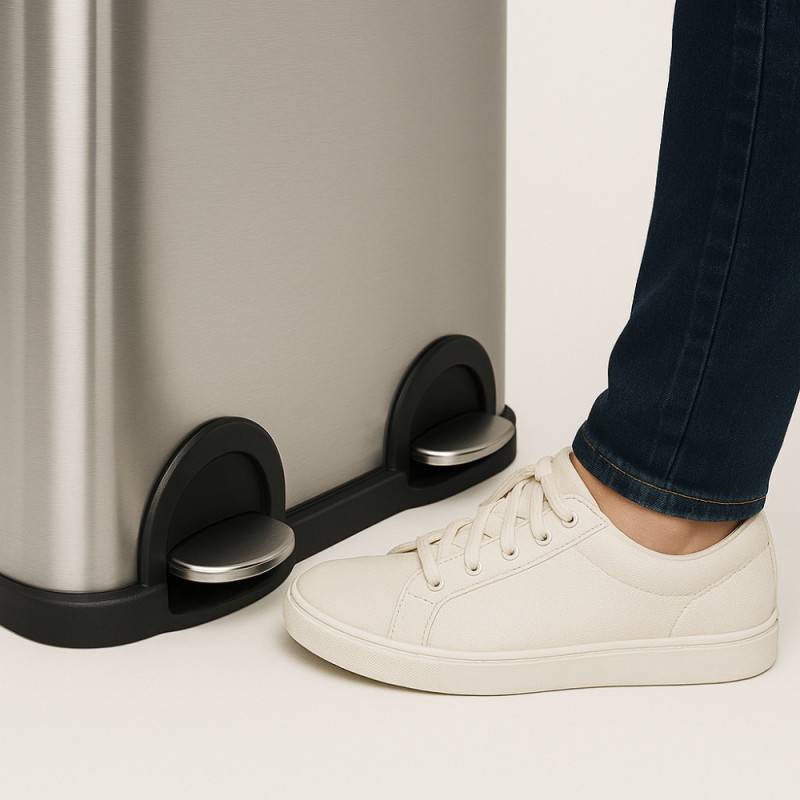 Poubelle double compartiment à pédales 2 x 20 L