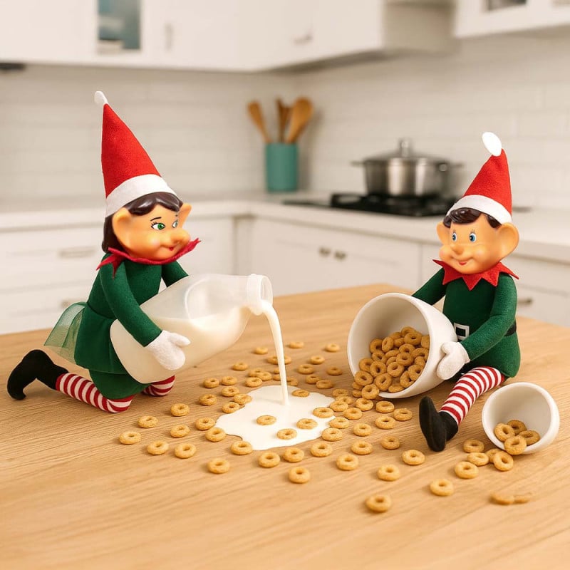 Lutins farceurs fille et garçon - Décoration ludique de Noël 40 cm