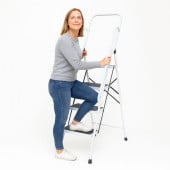 Escabeau marchepied acier 4 marches larges sécurité