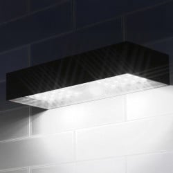 Lampe murale solaire détecteur de mouvement 900 lumens IP65