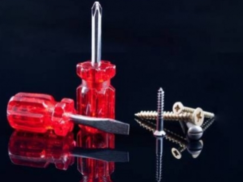 Quel outillage à main choisir pour ses travaux de bricolage ?