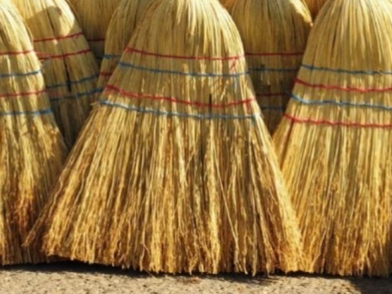 Quel balai pour l’extérieur ?